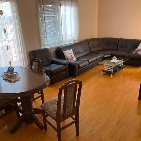Apartman Centar Jagodina Εξωτερικό φωτογραφία